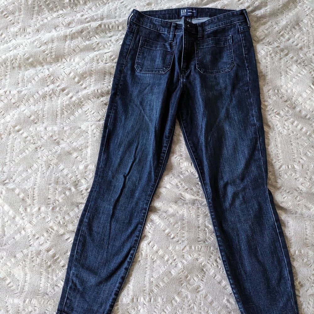 GAP Dark Wash Legging Jean (size 8)